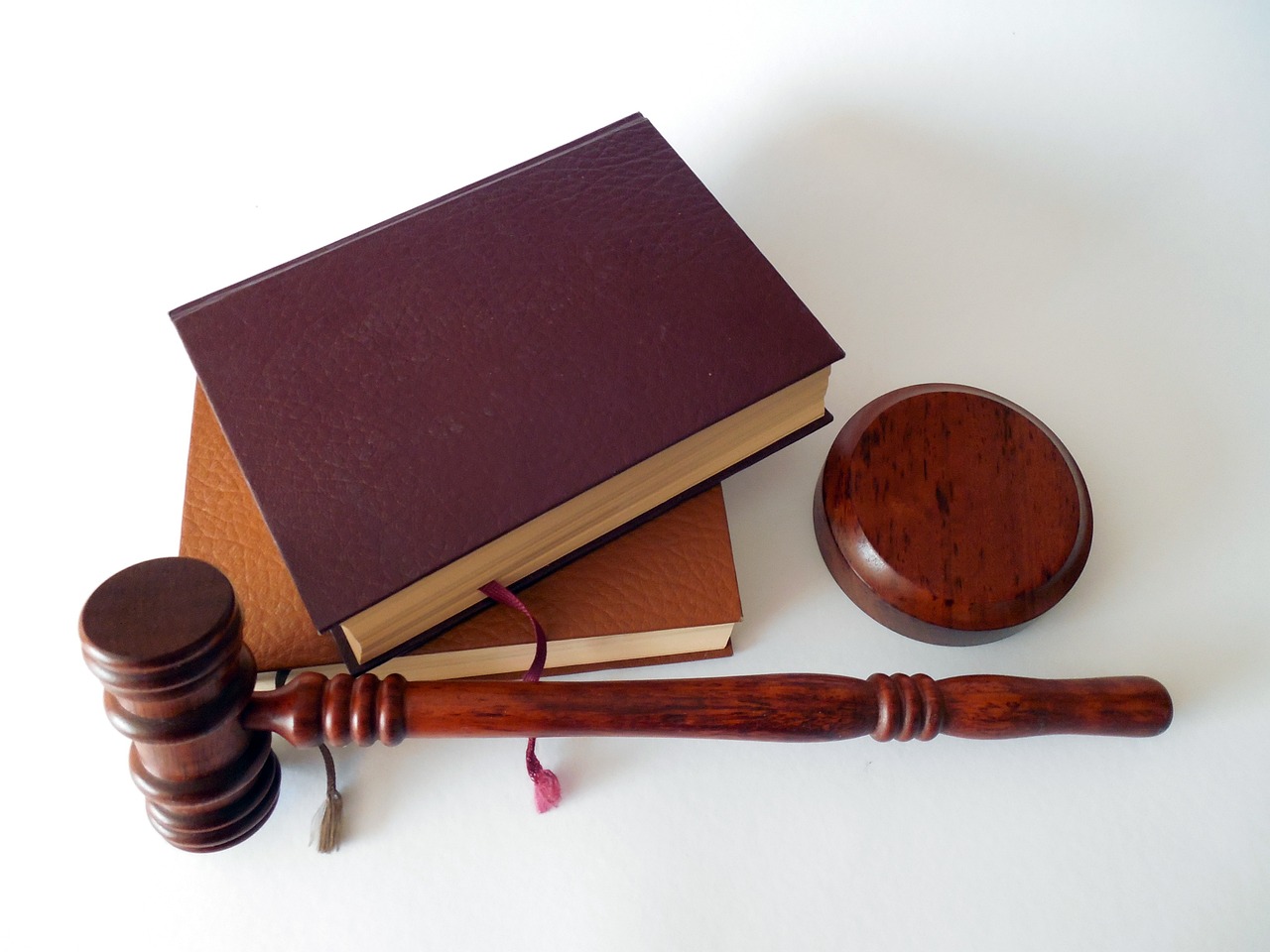 Derecho Laboral 2025: Leyes, Derechos y Obligaciones